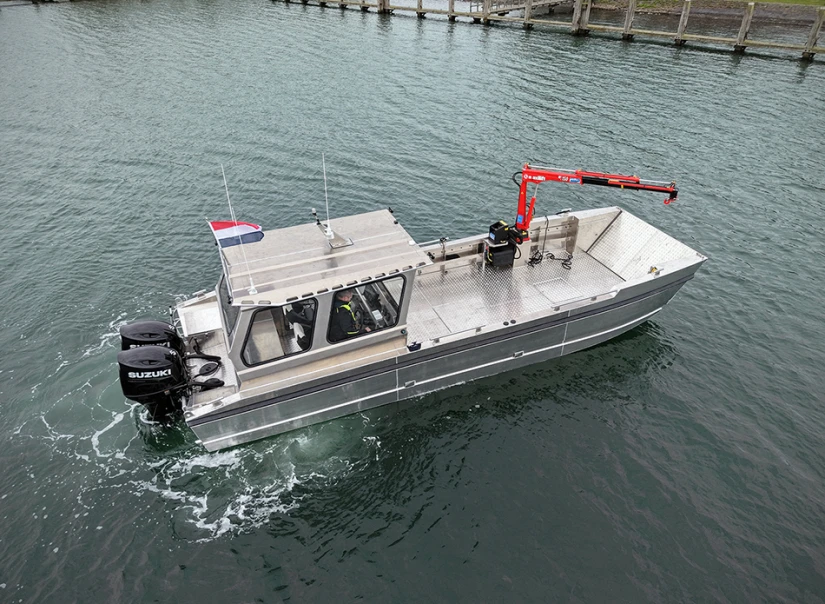 Aluminium landingsvaartuig 9 meter met kraan